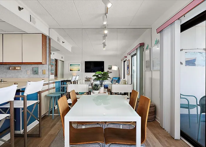 Bay Princess-spacious With Beautiful Bay Views From 24'wide Covered Balcony!